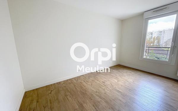 Appartement à vendre    4 pièces • 110,07 m2 Les Mureaux