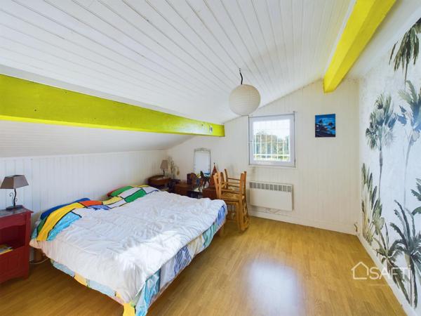 Maison 4 chambres GAJAC, garage, piscine