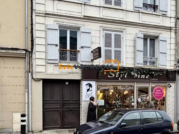 Vente                                                      Appartement
                        
                     1 pièces                      27 m2                     à Coulommiers
