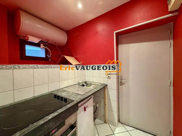 Vente                                                      Appartement
                        
                     1 pièces                      27 m2                     à Coulommiers
