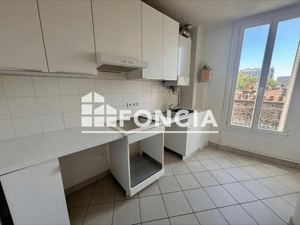 Location Appartement 4 pièces 74.6 m² - 89 RUE DU DOME Boulogne Billancourt 92100