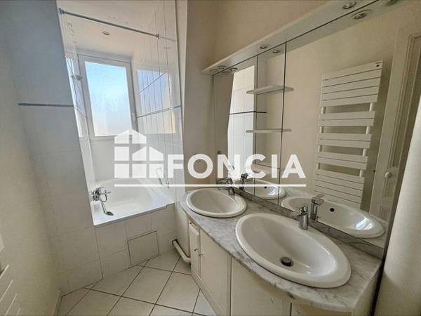 Location Appartement 4 pièces 74.6 m² - 89 RUE DU DOME Boulogne Billancourt 92100