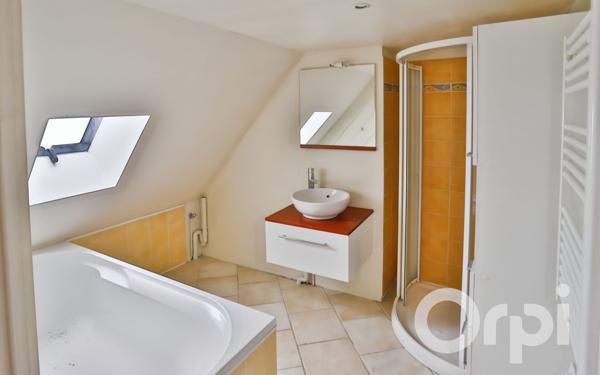 Appartement à vendre    3 pièces • 92,30 m2 Gisors