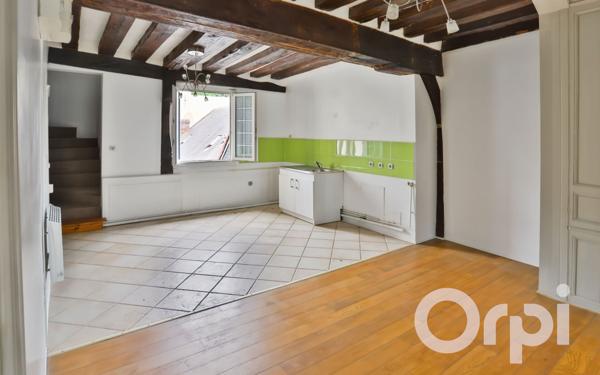 Appartement à vendre    3 pièces • 92,30 m2 Gisors