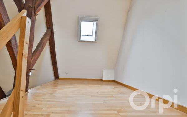 Appartement à vendre    3 pièces • 92,30 m2 Gisors