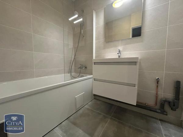 Appartement à louer 3 pièces 62.68m²