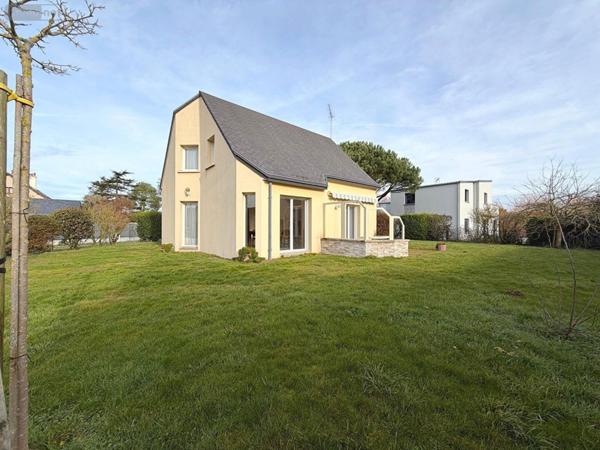 Maison à vendre à Saint-Pair-sur-Mer dans la Manche (50380), ref : 126