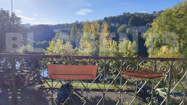 Immeuble  possibilité de faire 3 logements AUBIN