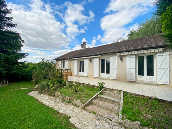 Propriété de 186m² en plein coeur de village