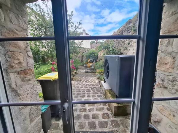 Vente                                                      Propriété
                        
                     12 pièces                      285 m2                     à Rozay-en-Brie