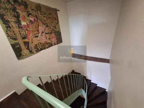 Vente                                                      Propriété
                        
                     12 pièces                      285 m2                     à Rozay-en-Brie