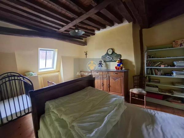 Vente                                                      Propriété
                        
                     12 pièces                      285 m2                     à Rozay-en-Brie