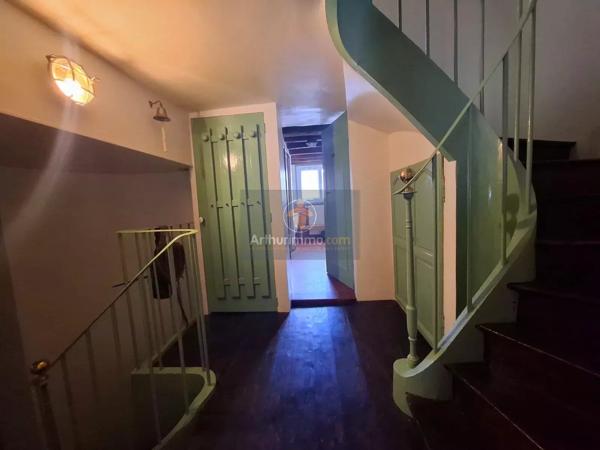 Vente                                                      Propriété
                        
                     12 pièces                      285 m2                     à Rozay-en-Brie