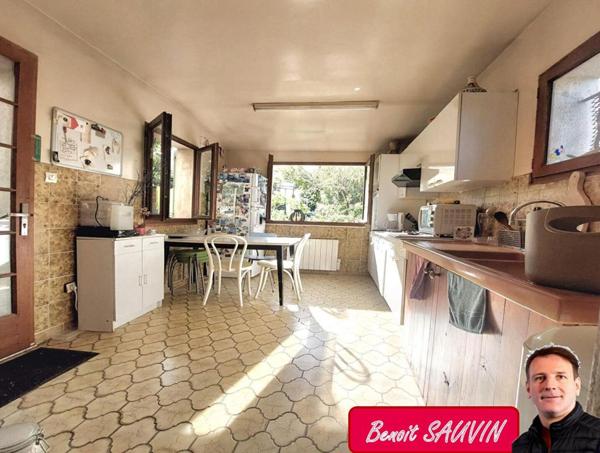 Maison AVEC FORT POTENTIEL (combles aménageables)