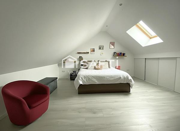 Maison lumineuse avec 3 chambres et une cour intérieure