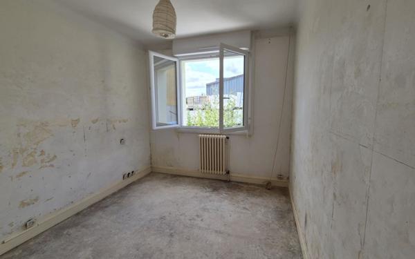 Maison à vendre    3 pièces •  Redon