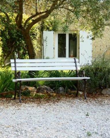 ISLE SUR LA SORGUE - ENSEMBLE IMMOBILIER - 372 M2 - PARC - - -6600M2 - PISCINE - 1 460 000€