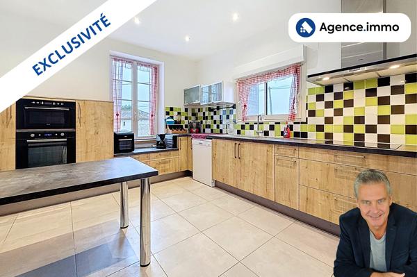 À vendre - Maison ancienne, 8 pièces située à Saint-Bonnet-sur-Gironde (17150)