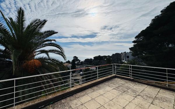 Maison à vendre    4 pièces • 135 m2 Sète