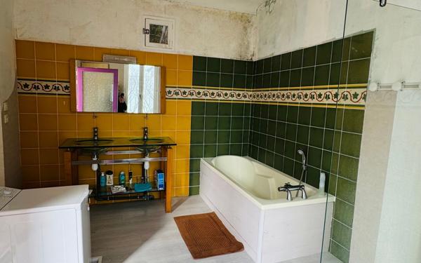 Maison à vendre    4 pièces • 135 m2 Sète