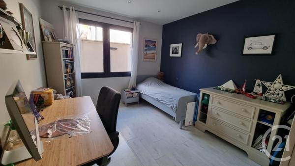 Appartement F5 à vendre  5 pièces - 111,21 m2 ST MAUR DES FOSSES - 94