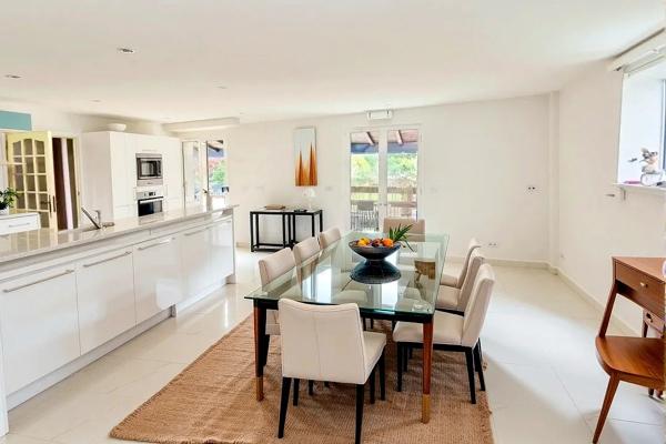 Maison 6 pièces - 200 m² Exclusivité efficity