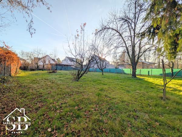 Hégenheim (68220) Terrain plat constructible, libre constructeur, caché et au calme