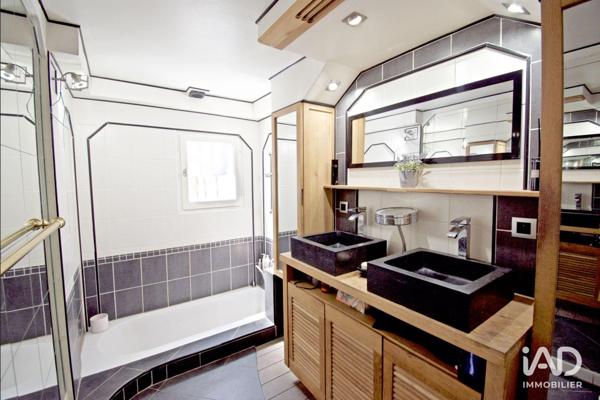 Maison à vendre 11 pièces 191 m² Saint-Germain-lès-Arpajon