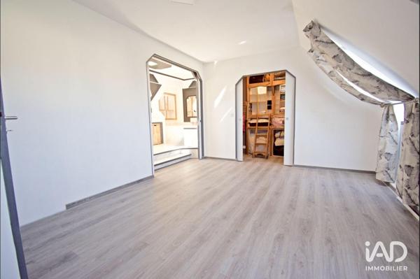 Maison à vendre 11 pièces 191 m² Saint-Germain-lès-Arpajon