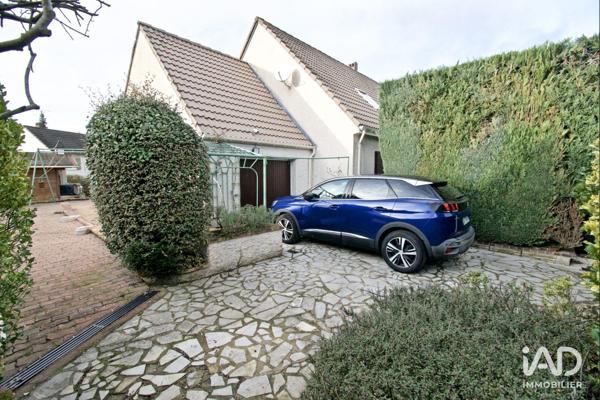 Maison à vendre 11 pièces 191 m² Saint-Germain-lès-Arpajon