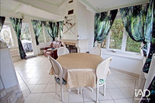 Maison à vendre 11 pièces 191 m² Saint-Germain-lès-Arpajon