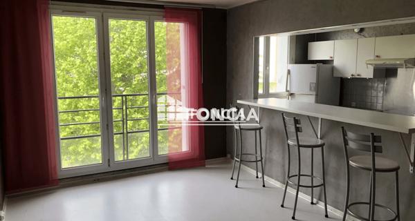 Location Appartement 3 pièces 59.53 m² - Chatou 78400