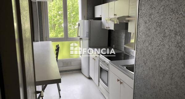 Location Appartement 3 pièces 59.53 m² - Chatou 78400