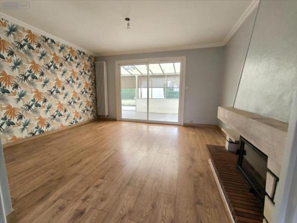 Maison à vendre à Le Vaudreuil dans l'Eure (27100), ref : 27082-1086827