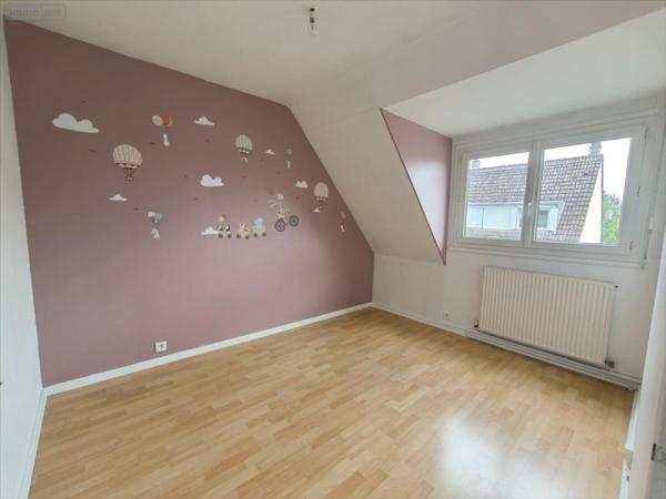 Maison à vendre à Le Vaudreuil dans l'Eure (27100), ref : 27082-1086827