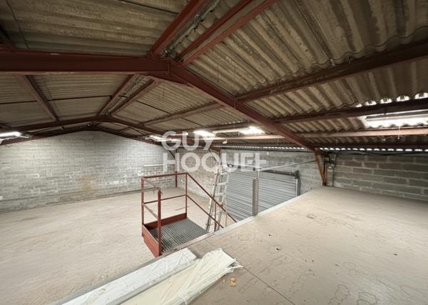 Divers à vendre de 400 m²
