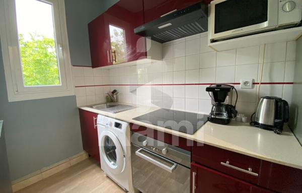 Appartement type F2 avec balcon