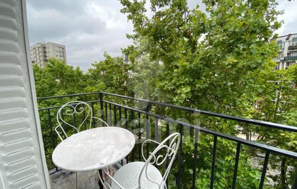 Appartement type F2 avec balcon