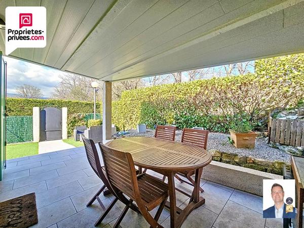 Maison 3 pièces 31 m2 avec terrasse couverte, jardin et place de parking