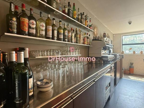 Commerce à vendre 3 pièces de 220 m²