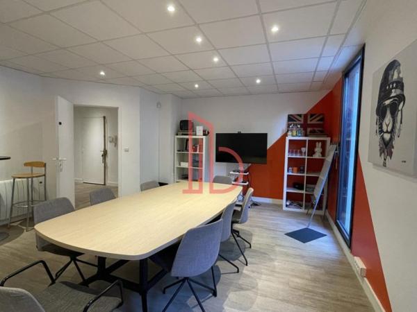 Bureau de 220 m² à vendre à Bordeaux Centre