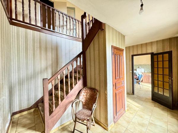 Maison 7 pièces - 217 m²