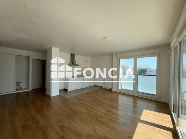 Location Appartement 3 pièces 66.2 m² - 2 BOULEVARD EMILE ROMANET Nantes 44100