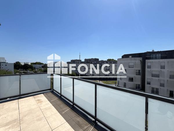 Location Appartement 3 pièces 66.2 m² - 2 BOULEVARD EMILE ROMANET Nantes 44100