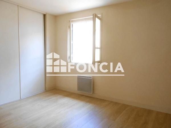 Location Appartement 3 pièces 52.6 m² - 39 RUE DES ANCIENS COMBATTANTS Beziers 34500