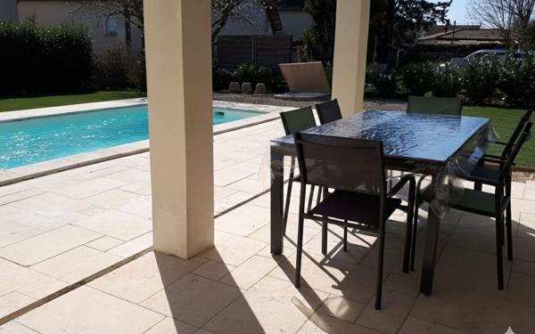 Maison à vendre    4 pièces •  Vallon-Pont-d'Arc