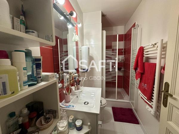 Maison avec piscine, 194 m², 3 chambres et garage