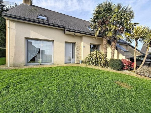 Maison à vendre à Epiniac en Ille-et-Vilaine (35120), ref : 089/3403   
Centre