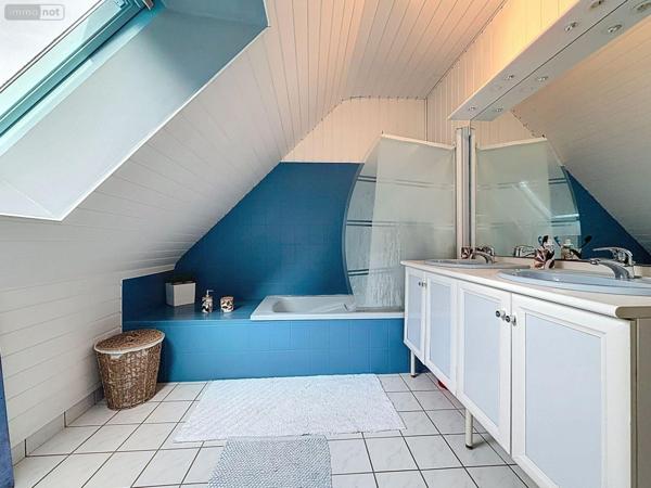 Maison à vendre à Epiniac en Ille-et-Vilaine (35120), ref : 089/3403   
Centre