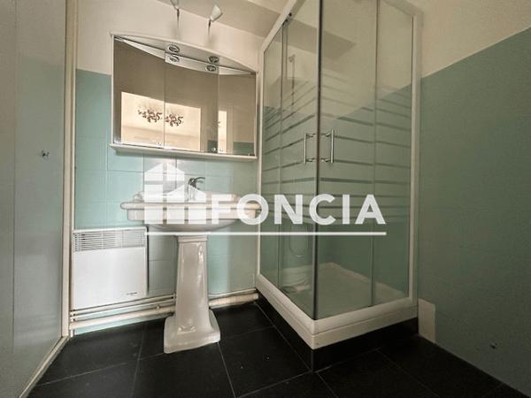 Location Appartement meublé 2 pièces 40.83 m² - 1 RUE SAINT MARC Quimper 29000